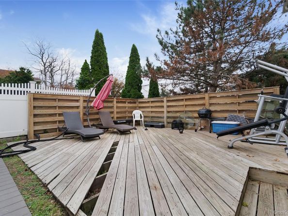 31-14 Healy Avenue, Bayswater NY 11691