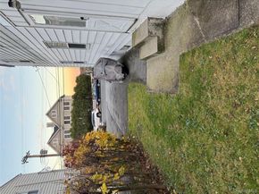 98 Clinton Avenue, New Rochelle NY 10801