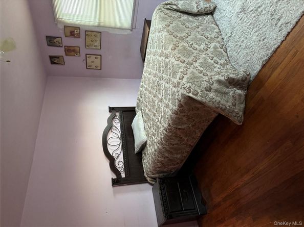 98 Clinton Avenue, New Rochelle NY 10801