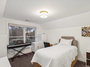 19 Walnut Avenue, East Quogue NY 11942