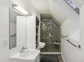 19 Walnut Avenue, East Quogue NY 11942