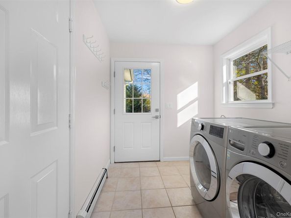 3 Ariel Court, Rocky Point NY 11778