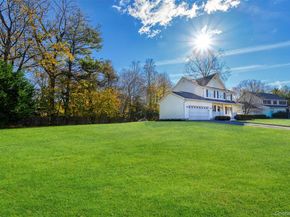 3 Ariel Court, Rocky Point NY 11778
