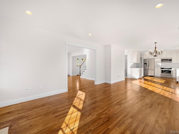 3 Ariel Court, Rocky Point NY 11778