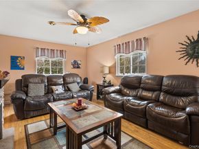 6 Sunny Lane, Bay Shore NY 11706