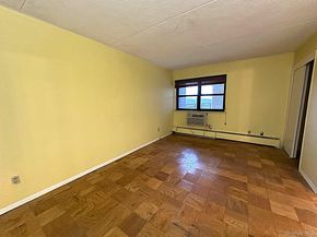 100 Diplomat Drive 8J, Mount Kisco NY 10549