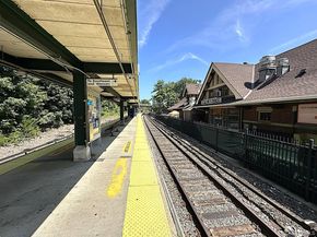 100 Diplomat Drive 8J, Mount Kisco NY 10549