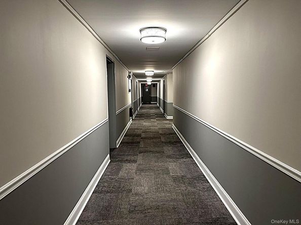 100 Diplomat Drive 8J, Mount Kisco NY 10549