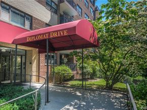 100 Diplomat Drive 8J, Mount Kisco NY 10549