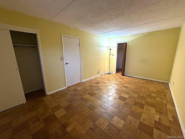 100 Diplomat Drive 8J, Mount Kisco NY 10549