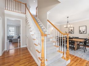 15 Crescent Court, Wading River NY 11792