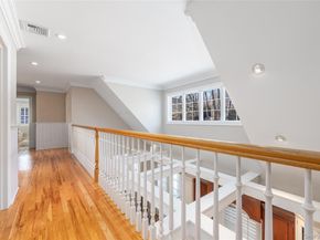 15 Crescent Court, Wading River NY 11792