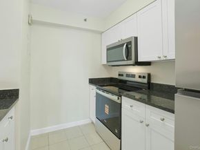 31 Greenridge Avenue 3M, White Plains NY 10605