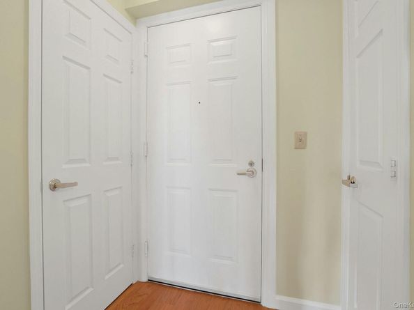 31 Greenridge Avenue 3M, White Plains NY 10605