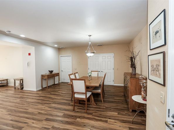 100 Harbor View Drive 111, Port Washington NY 11050