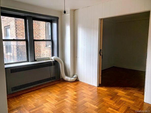 3121 54th Street 5K, Woodside NY 11377