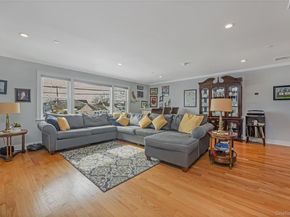 24 North Boulevard, East Rockaway NY 11518