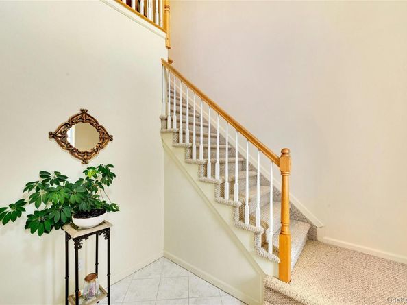 548 Highland Court, Moriches NY 11955