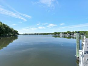 548 Highland Court, Moriches NY 11955