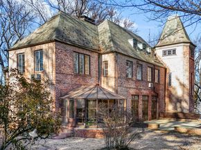 60 Wildwood Road, New Rochelle NY 10804