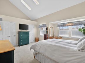 32 Stratford Green, Farmingdale NY 11735