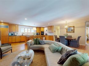 386 Mill Road, Westhampton NY 11977