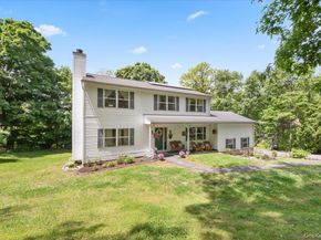 27 Pugsley Parkway, Cortlandt Manor NY 10567