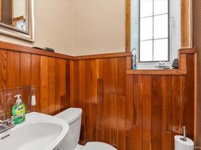 24 Yale Avenue, Hewlett NY 11557