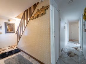 382 Jamaica Avenue, Medford NY 11763