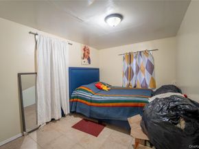 382 Jamaica Avenue, Medford NY 11763