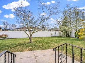 1097 Carll Drive, Bay Shore NY 11706