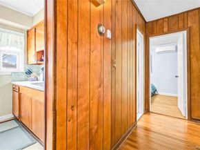 1097 Carll Drive, Bay Shore NY 11706