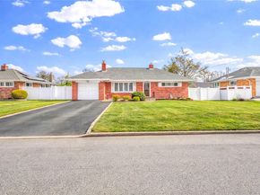1097 Carll Drive, Bay Shore NY 11706