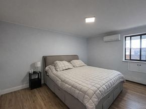 7252 Metropolitan Avenue 2C, Middle Village NY 11379