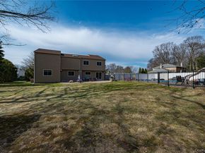 19 Tamara Court, Melville NY 11747