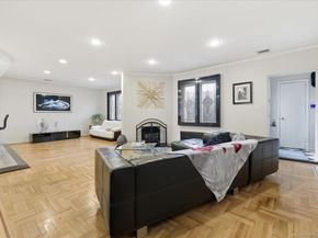 34 Reyam Road, Lynbrook NY 11563