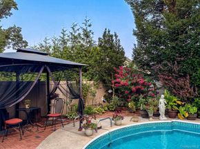 34 Reyam Road, Lynbrook NY 11563