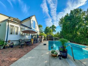 34 Reyam Road, Lynbrook NY 11563