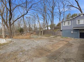 61 Sunburst Drive, Rocky Point NY 11778