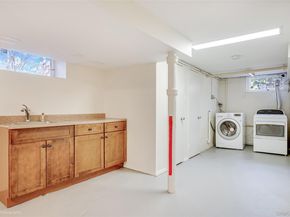 3955 44th Street, Sunnyside NY 11104