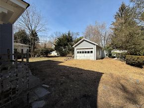 120 Lena Avenue, Freeport NY 11520