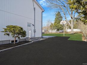 426 Lucerne Avenue, Shirley NY 11967