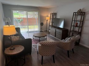 10 Bronxville Glen Drive 1, Bronxville NY 10708