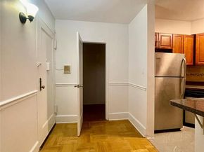 1594 Metropolitan Avenue TD, Bronx NY 10462