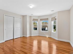 164 Chestnut Street, Mount Sinai NY 11766