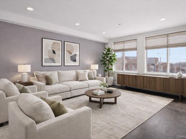 747 E 213th Street, Bronx NY 10467