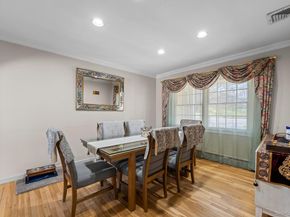 19 Austin Lane, Elwood NY 11743