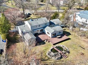 19 Austin Lane, Elwood NY 11743