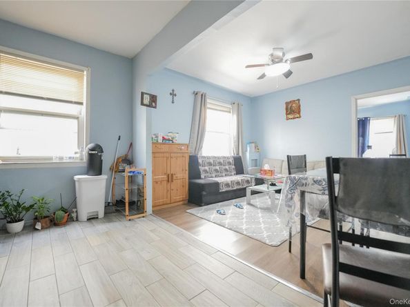 6167 56th Street, Maspeth NY 11378