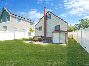 245 Waldo Street, Copiague NY 11726